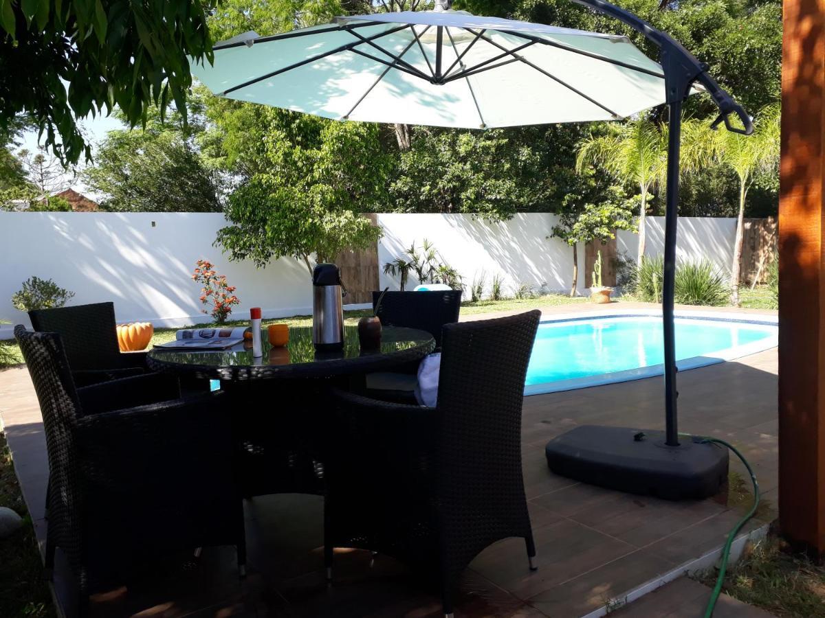 Casa Familiar - Teresa Batista Vila São Gabriel Exterior foto